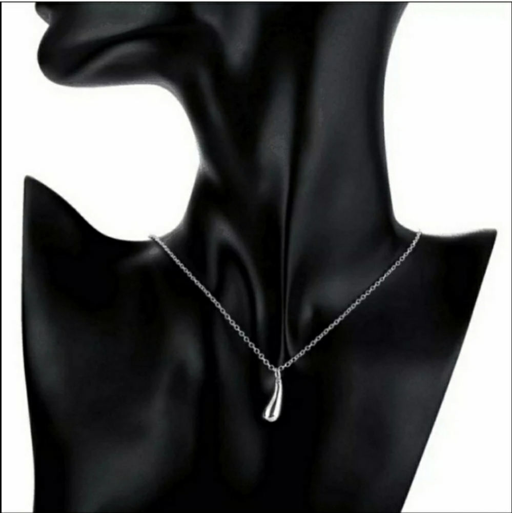 New Dainty Silver Teardrop Necklace - Picture 7 of 16